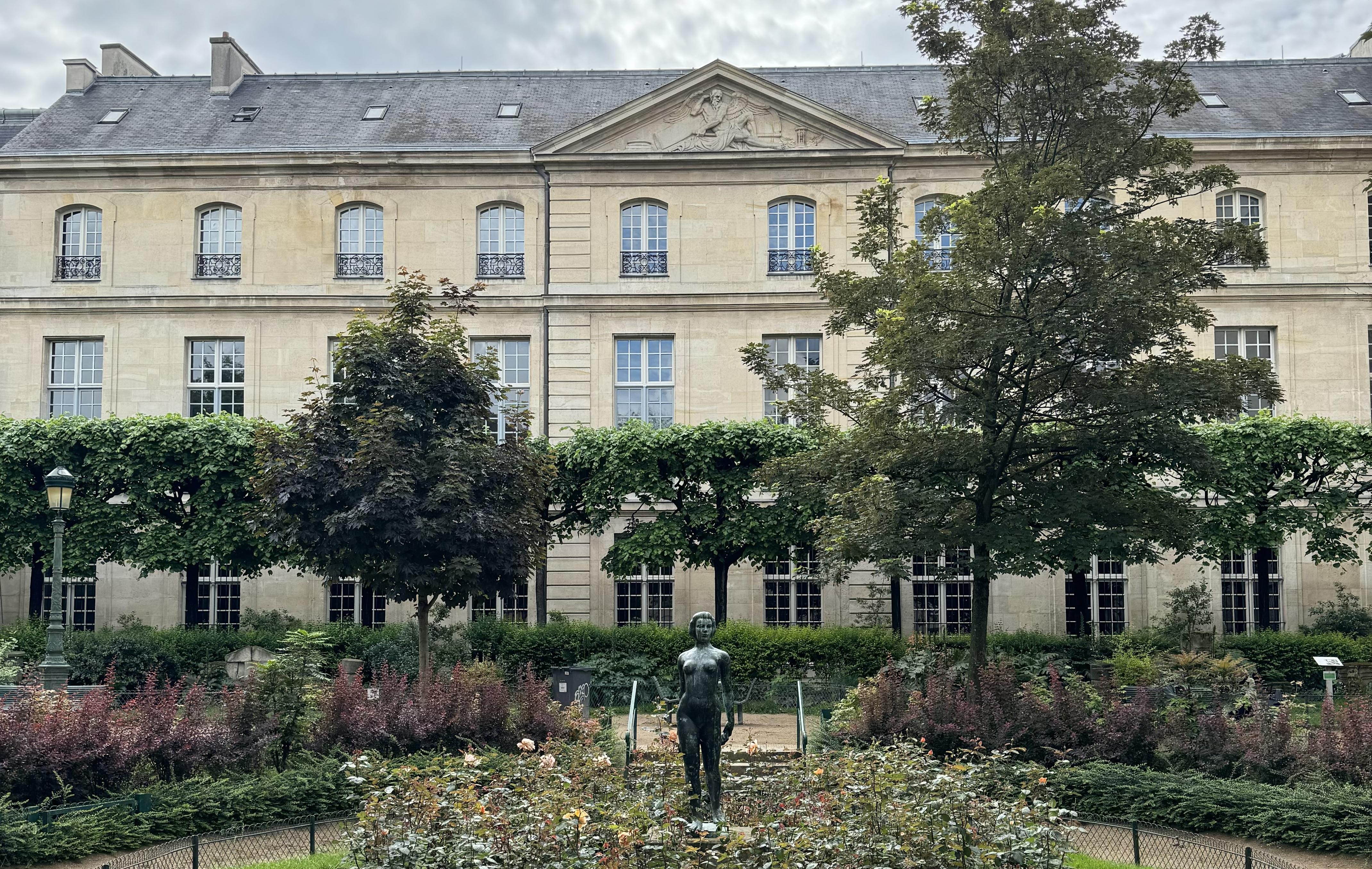 Square Georges-Cain
