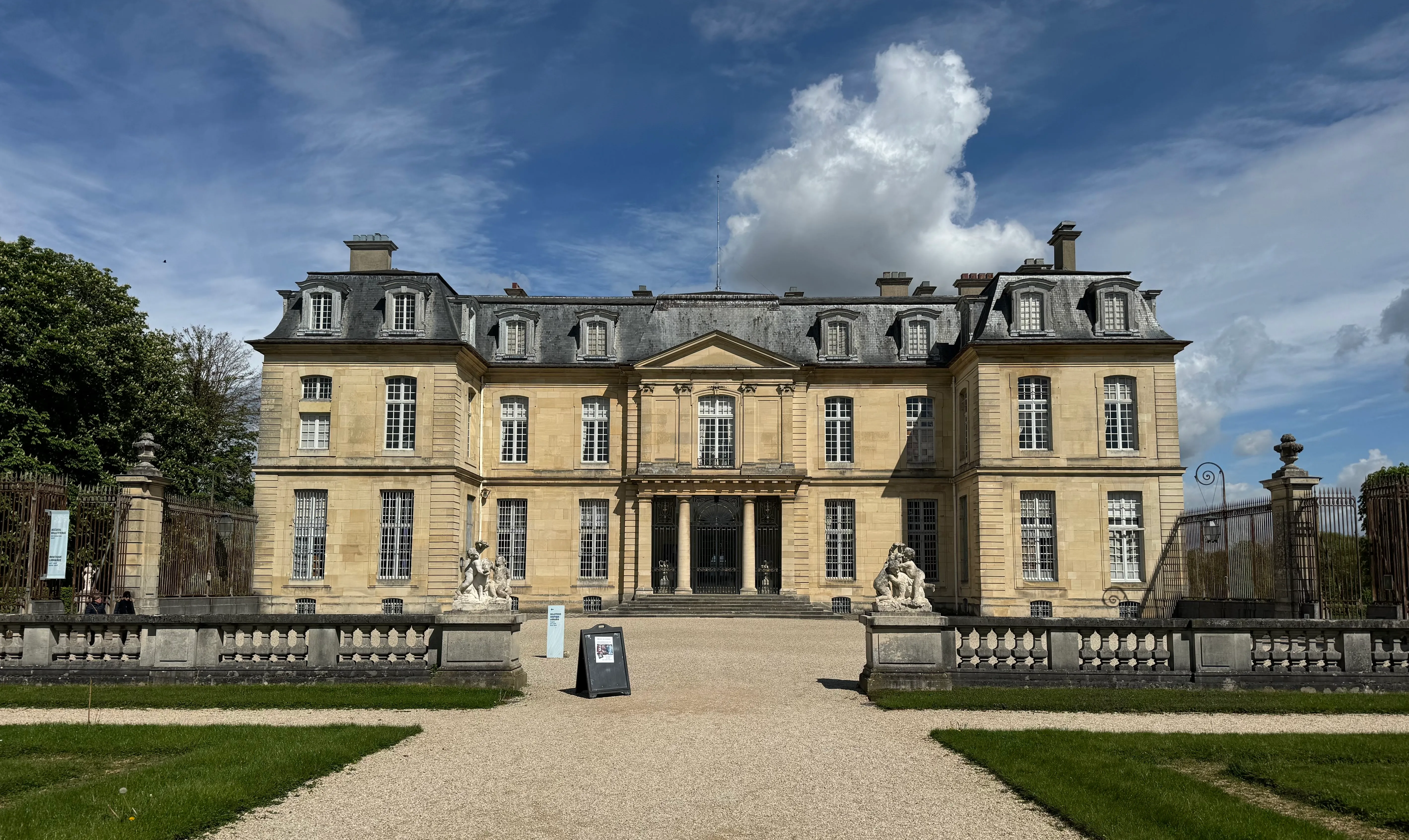 champs-sur-marne château