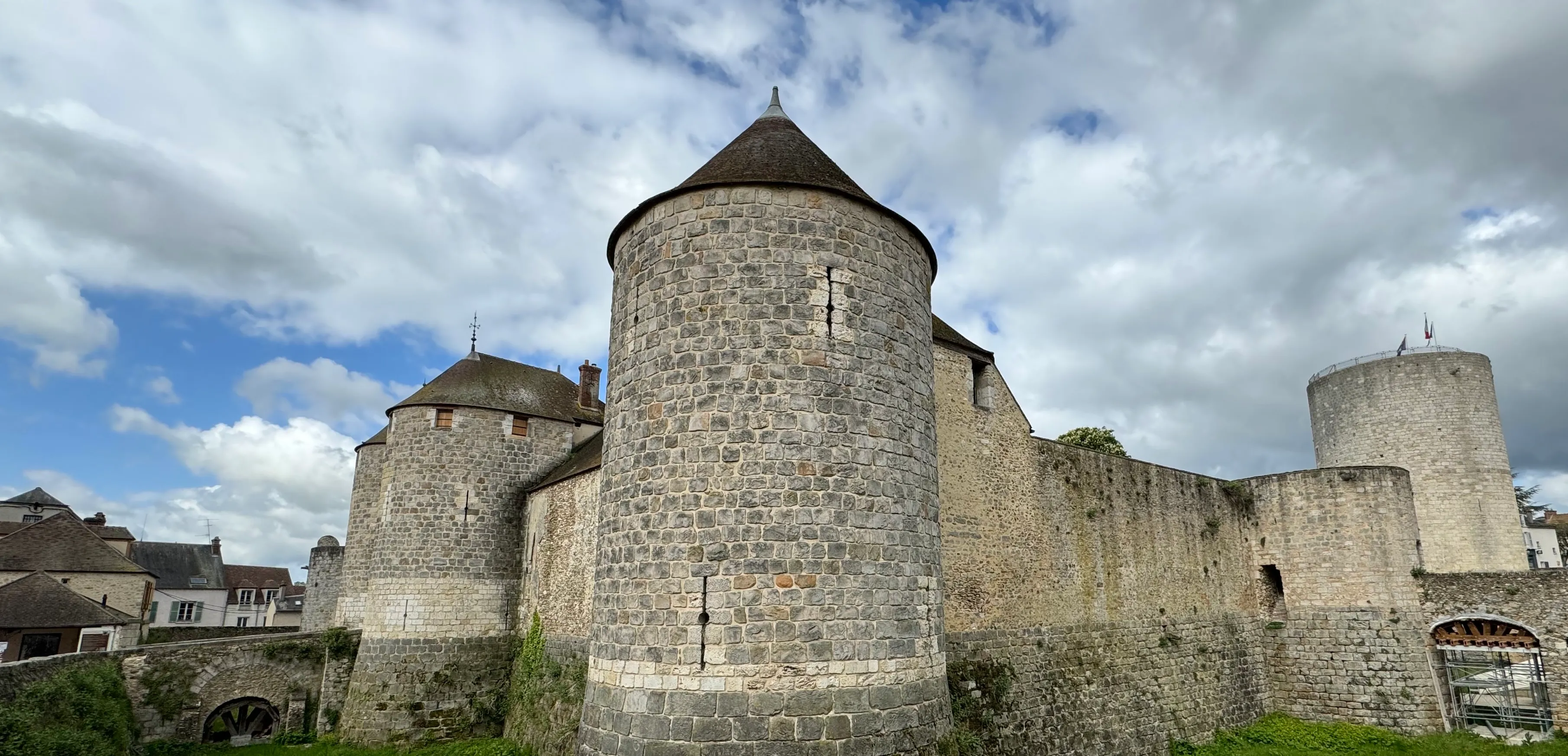 Dourdan château